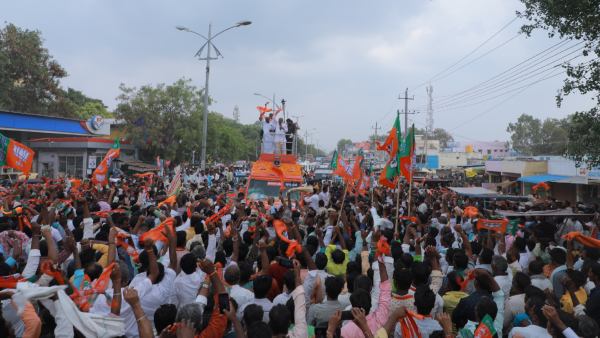 Karnataka Election: How Much The Political Parties Pays to Rally Attendees