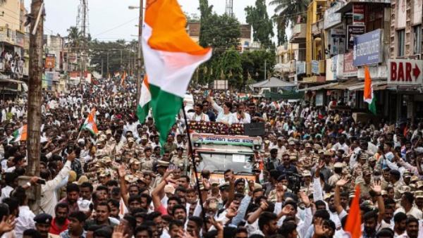 Karnataka Election: How Much The Political Parties Pays to Rally Attendees