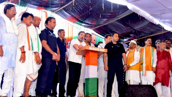 Karnataka Elections 2023: Rahul Gandhi promises Rs one crore to each village panchayat Karnataka Elections 2023: Rahul Gandhi promises Rs one crore to each village panchayat