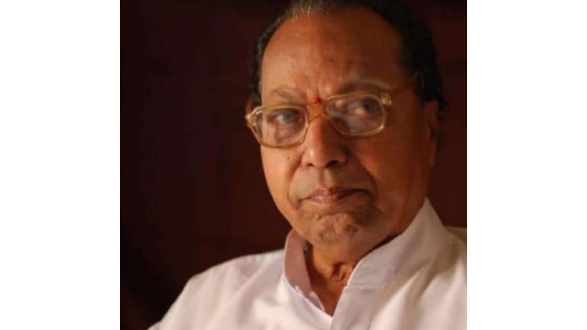 Challakere: Nadoja Belagallu Veeranna death in car accident Challakere: Nadoja Belagallu Veeranna death in car accident