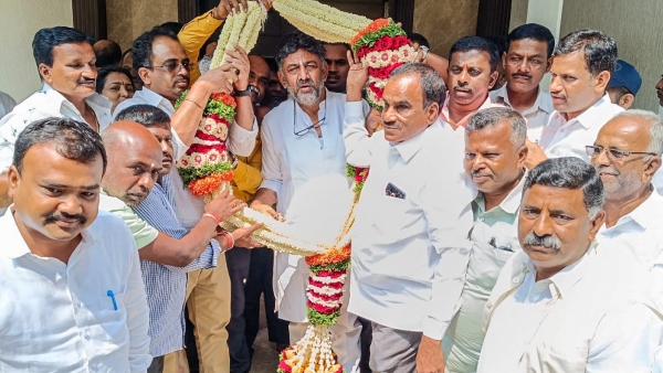 Blackmail doesnt work in Congress: DK Shivakumar 