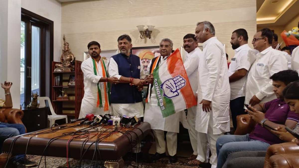 karnataka polls: DK Shivakumar Fierce Attack Against BJP leaders 