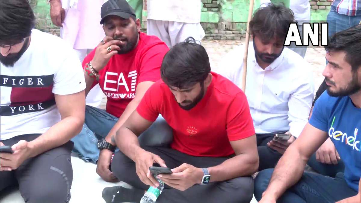 Jantar Mantar: Allegation of sexual harassment against wrestling association president, protest Jantar Mantar: Allegation of sexual harassment against wrestling association president, protest