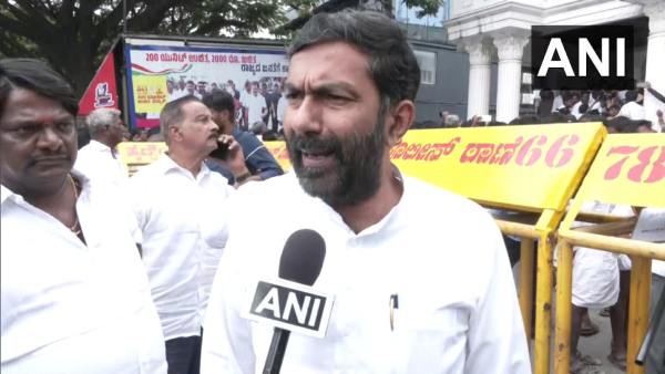 Karnataka Election 2023: Congress workers protest for Tickets