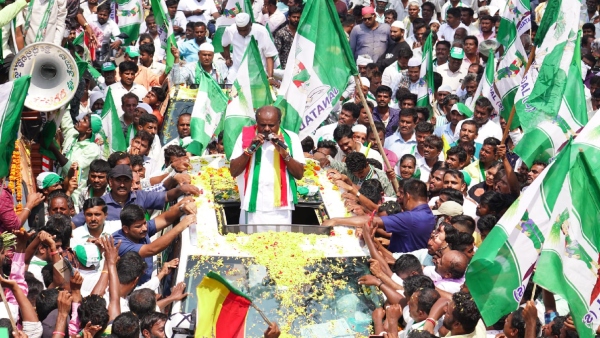 Former CM HD Kumaraswamy Files Nomination For Polls From Channapatna Constituency 