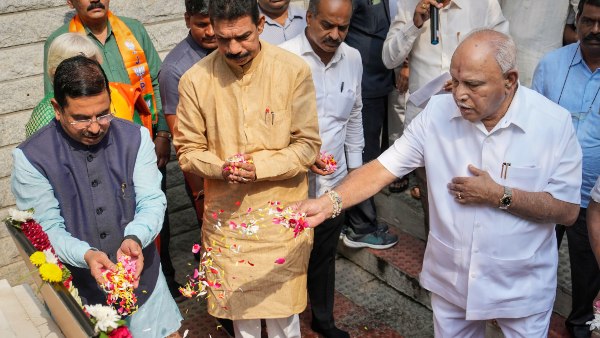 Karnataka Elections 2023: Huge Setback To Jagadish Shettar; Hubballi-Dharwad Ex-mayor Joins To BJP 