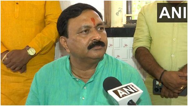 BJP President JP Nadda Held Secret Meeting with State Leaders to Defeat Jagadish Shettar At Any Cost
