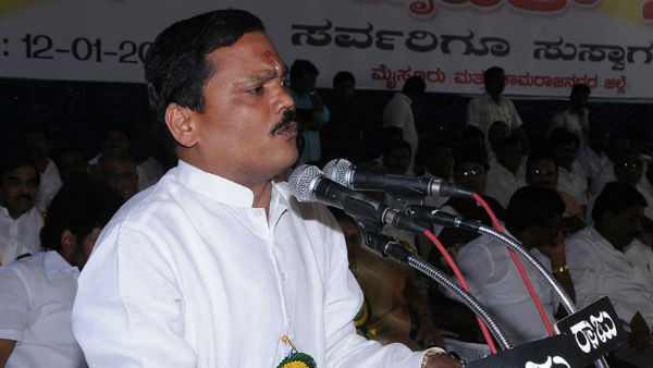 What did Kapu Siddalingaswamy, a close friend of BS Yeddyurappa, say about joining the Congress? What did Kapu Siddalingaswamy, a close friend of BS Yeddyurappa, say about joining the Congress?