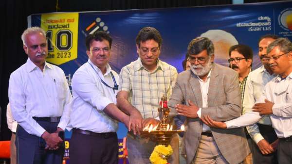 Bengaluru: Voting Awareness To Small Scale Industries Labours And Training Students By BBMP