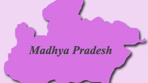 MP: Kidnapping case: Stone pelting on police station- Section 144 enforced MP: Kidnapping case: Stone pelting on police station- Section 144 enforced