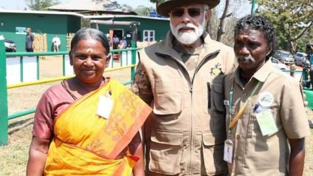 PM Narendra modi meets bomman Bellie couple at Mudumalai 
