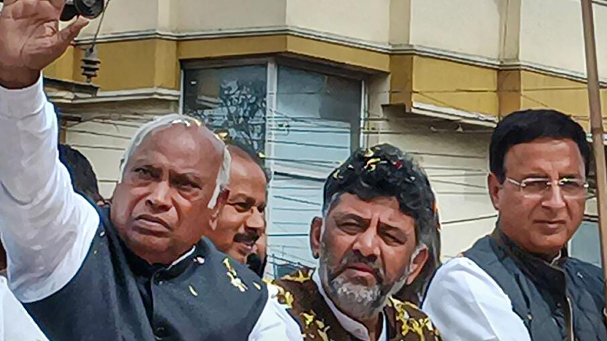 DK Shivakumar wants to use Influence of Mallikarjuna Kharge in Kalaburagi district