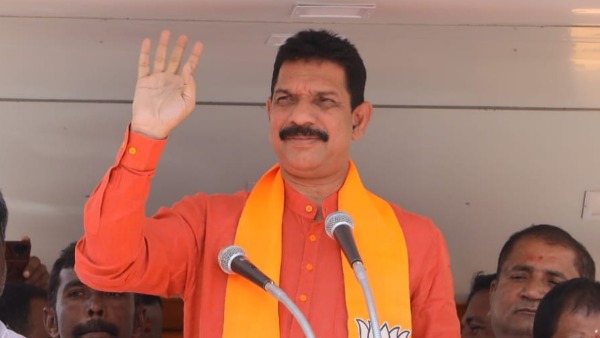 Nalin Kumar Kateel Fierce Attack Against Congress 