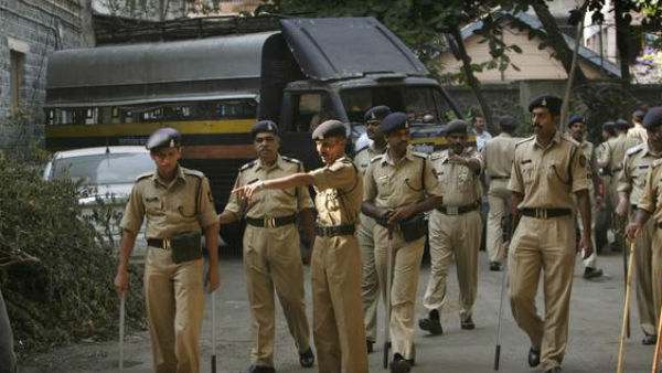 Heavy police security in Kolkata on the occasion of Hanuman Jayanti