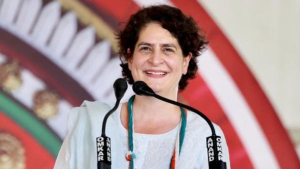 Priyanka Gandhi Vadra will be road show in Kundgol on April 29, Know details Priyanka Gandhi Vadra will be road show in Kundgol on April 29, Know details