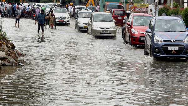 Bengaluru Rain: 14 flights diverted - 6 flights delayed