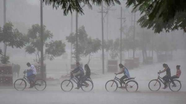 Karnataka Rain: Next 5 days Heavy Rain For Karnataka, 2 days Yellow Alert: IMD Forecast