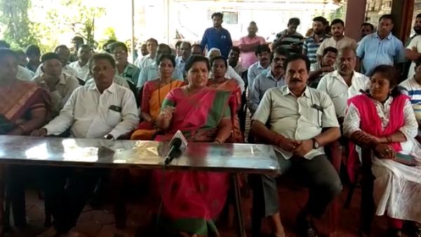 ಕುಮಟಾ ಕಾಂಗ್ರೆಸ್ ಬಂಡಾಯ ಶಮನ: ನಾಮಪತ್ರ ಹಿಂಪಡೆದ ಶಾರದಾ ಶೆಟ್ಟಿ
