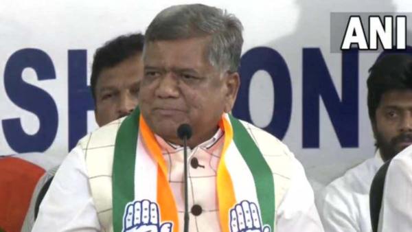Jagadish Shettars Joined Congress through the Shamanur family: Know the important reason