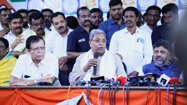 Karnataka pre-poll survey: Congress leader Siddaramaiah top pick forChiefminister