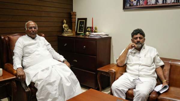 Siddaramaiahs damaging statement about the next CM: Sending a secret message to the Congress high command?
