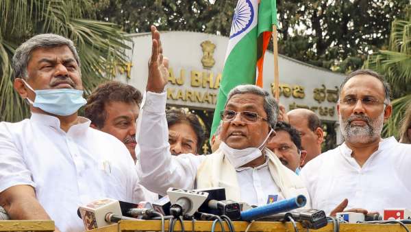 Siddaramaiah Demands For Clarification From TV Channel for Publishing Fake News On Him