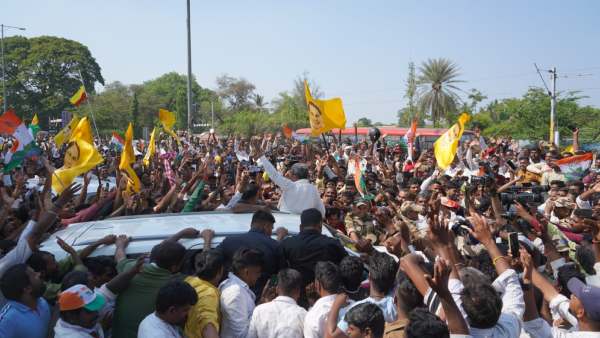 Karnataka Poll: Siddaramaiah Hunting Votes in 13 Rural Areas of Varuna Constituency