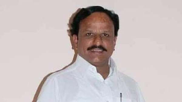 Congress candidate D.Sudhakar campaigning in Hiriyur Constituency