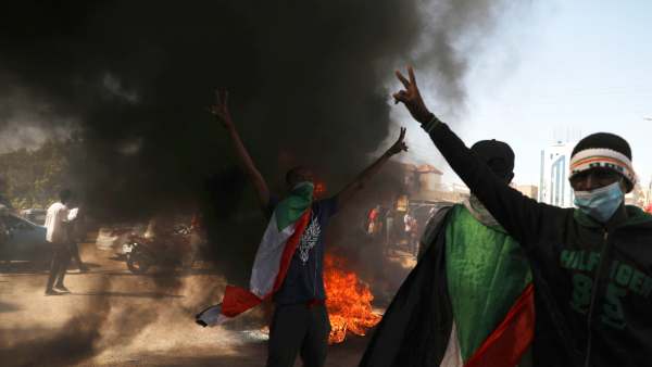 Allegedly Sudan prisons broken and released detainees by RSF