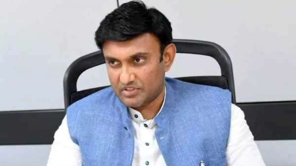 IF JDS wins 120 seats in Karnataka Assembly Election I Will Quit Politics Says Dr k Sudhakar