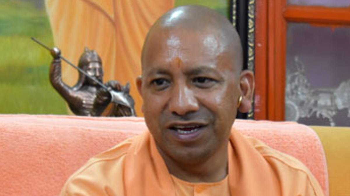 UP: CM Yogi Adityanath gave a huge gift to the residents of Maharajganj UP: CM Yogi Adityanath gave a huge gift to the residents of Maharajganj
