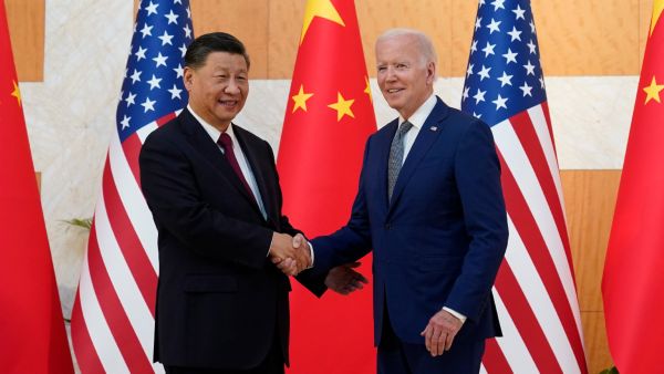 Fighter jet fight between China and US military in South China Sea area