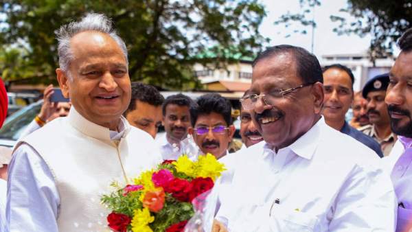 Congress leaders sacrificed their lives fighting terrorism says Ashok Gehlot Congress leaders sacrificed their lives fighting terrorism says Ashok Gehlot