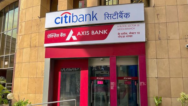 Good News Bank Employees May Get Two Days Weekly Off 