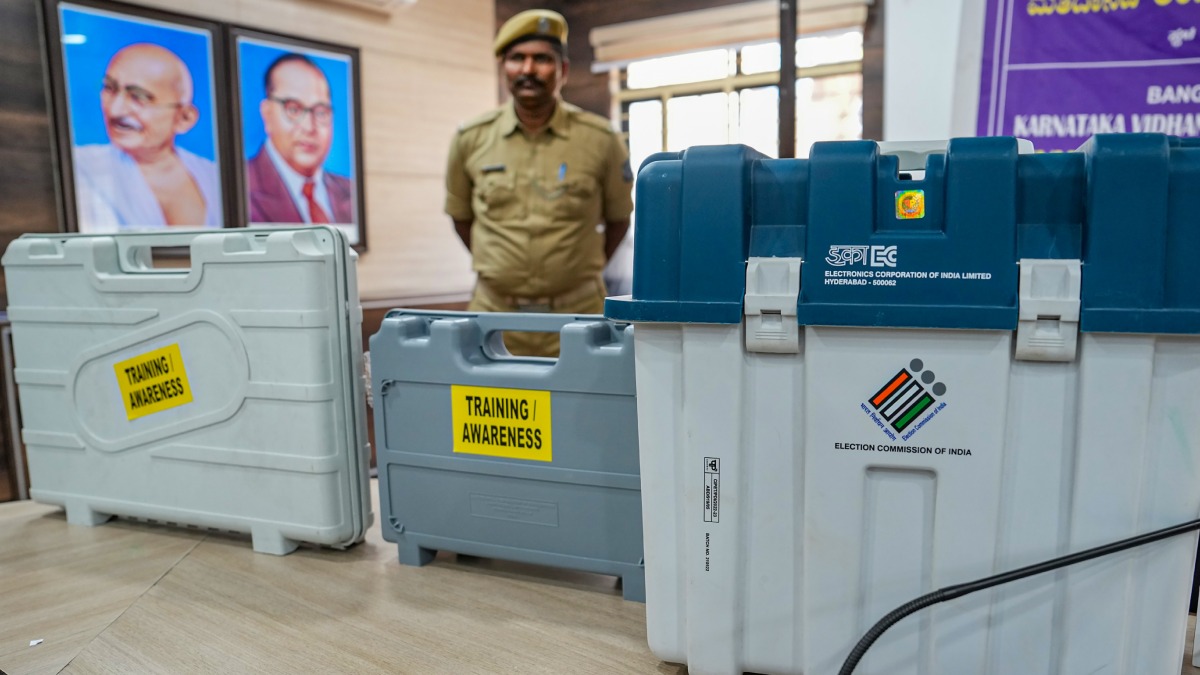 BBMP warns Bengaluru hotel owners of legal action for offering free food to voters BBMP warns Bengaluru hotel owners of legal action for offering free food to voters
