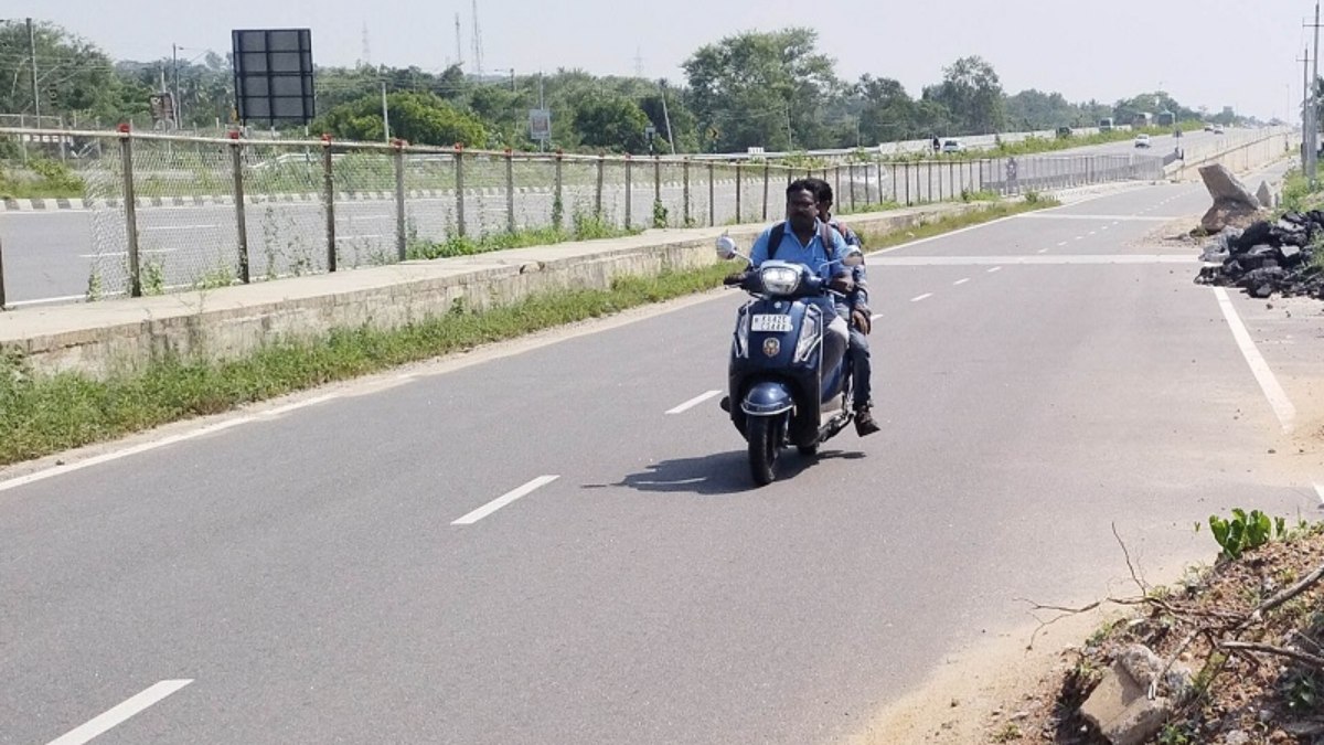 Problems In Bengaluru-Mysuru Expressway Service Road?