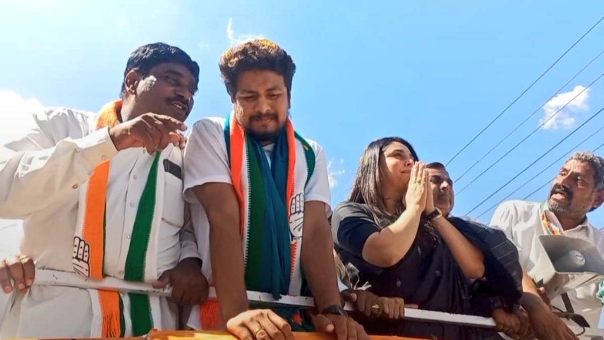 Actress Ramya campaigned for Darshan Dhruvanarayan in nanjangud assembly constituency 