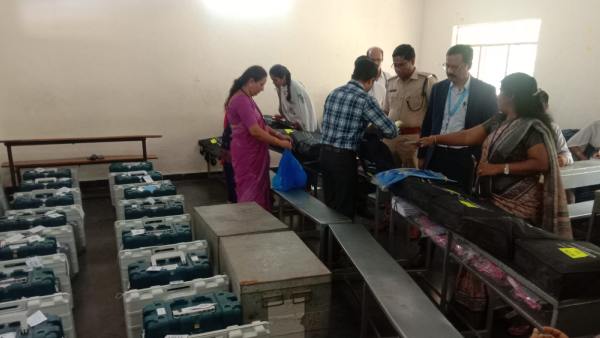 Davanagere Citizens Travelled From USA To Vote, But His Name Is Missing From Voters List