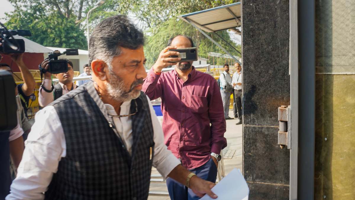 DK Shivakumar: Congress Govt Will Rebuild the historical Hanuman Temple in Karnataka