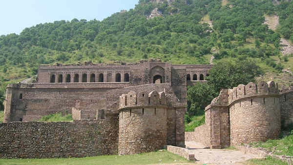 haunted places in India