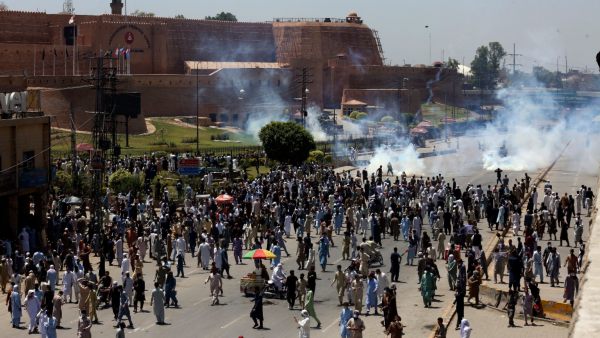 Pakistan Supreme court says that Imran khan arrest is illegal