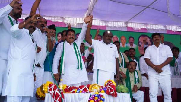 Suvarna News survey: Congress holds control in Old Mysuru region 