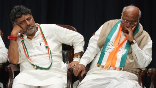 Cabinet Expansion Exercise Siddaramaiah VS DK Shivakumar Faction Selection Is Difficult