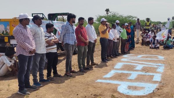 Voting Awareness Campaign In Narega Work Site Koppal