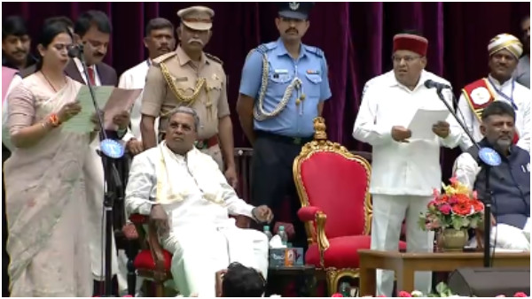 Karnataka Cabinet Expansion Live: ಸಚಿವೆಯಾಗಿ ಲಕ್ಷ್ಮಿ ಹೆಬ್ಬಾಳಕರ್‌ ಪ್ರಮಾಣವಚನ