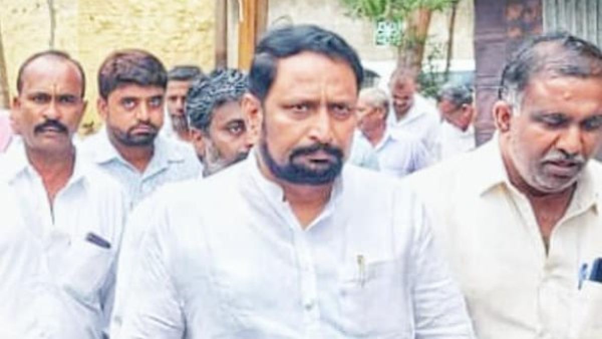 Laxman Savadi Laxman Savadi