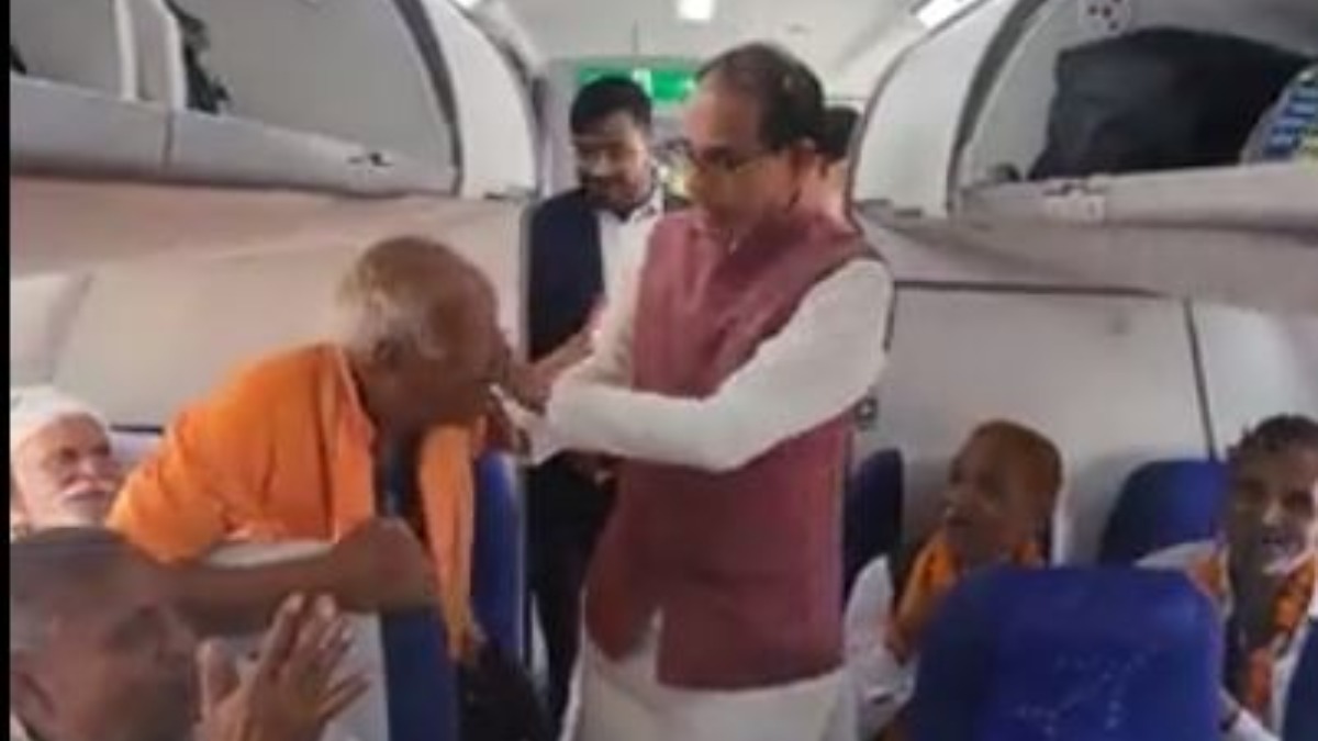 Madhya Pradesh Government Provides Free air Travel to Senior Citizens Madhya Pradesh Government Provides Free air Travel to Senior Citizens