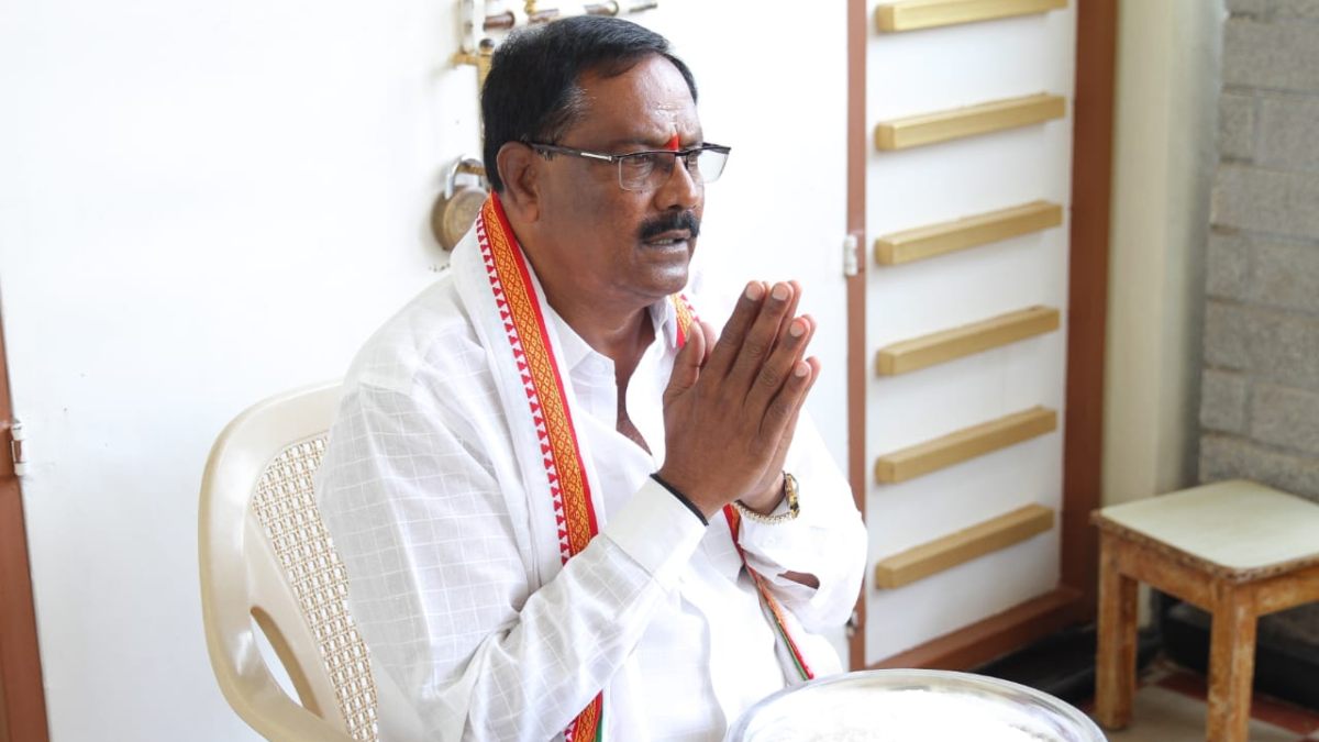 Congress Candidate Mavinahalli Siddegowda Reaction About Congress-JDS Adjustment Allegations