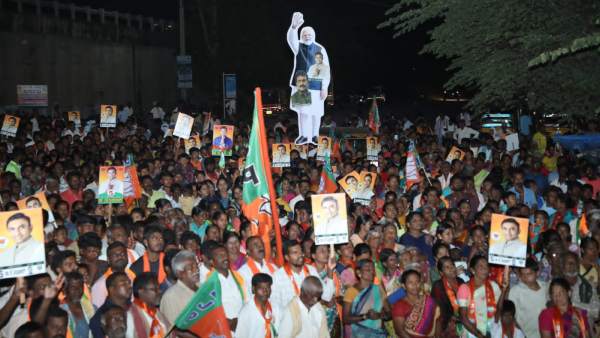 A Supporter Wrote A letter In Blood To Minister Sudhakar