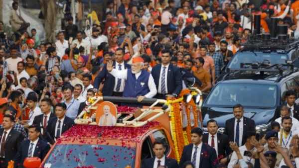 PM Narendra Modi Road Show In Bengaluru, Extended to 2 Days Instead of 1 Day Know the Reasons